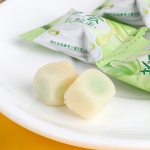 厂家直销 芦荟乳酸菌软糖 爆浆糖果 零食现货批发 可贴 可代